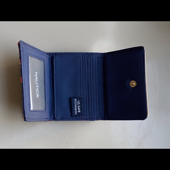 Nautical wallet. - Picture 7 of 13